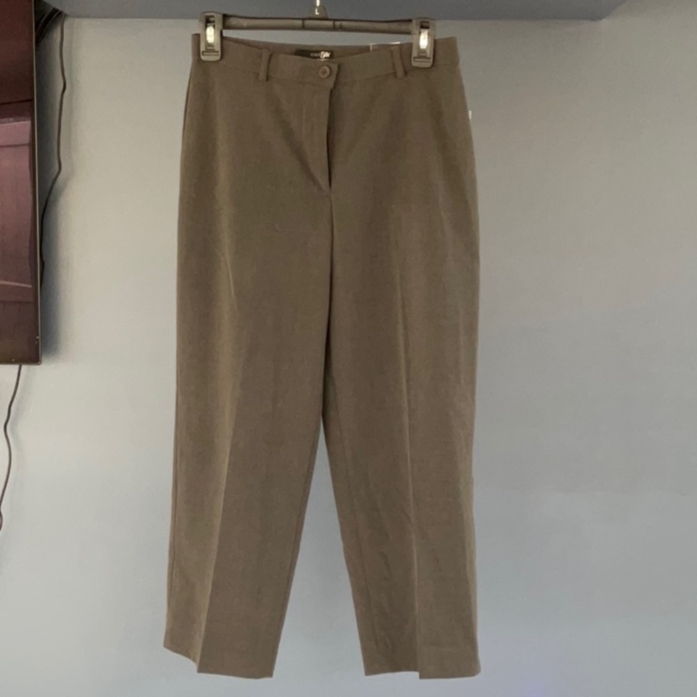 east5th Secretly Slender Gray Work Pants. Size 6, NWT